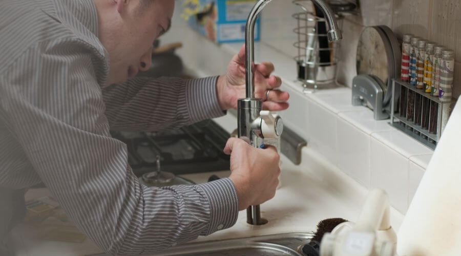 Professional sink repair in Carlisle, IN